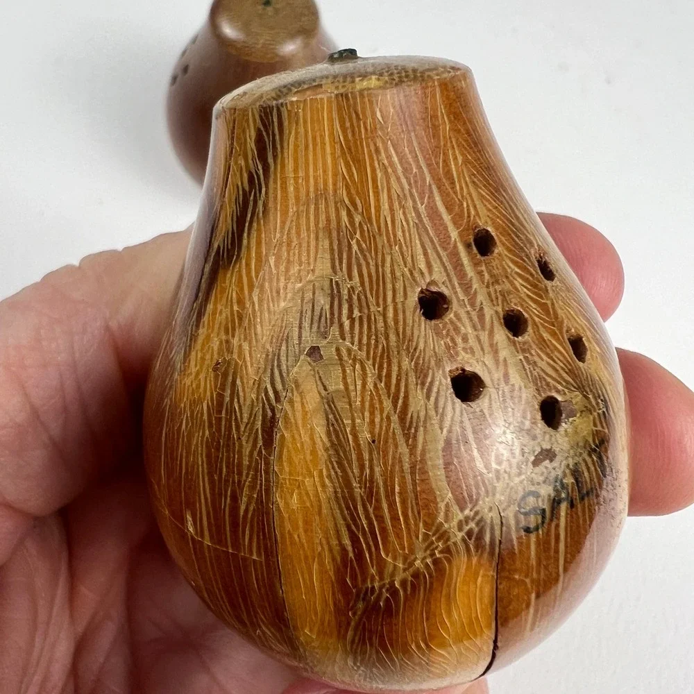 VTG Wooden Salt and Pepper Shakers Brown Wood Sauk Centre MN Souvenir